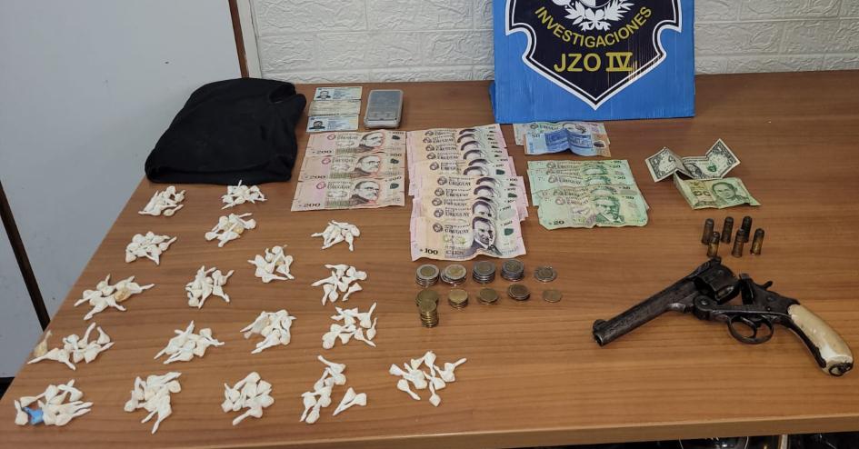 droga, arma y dinero incautado en los allanamientos