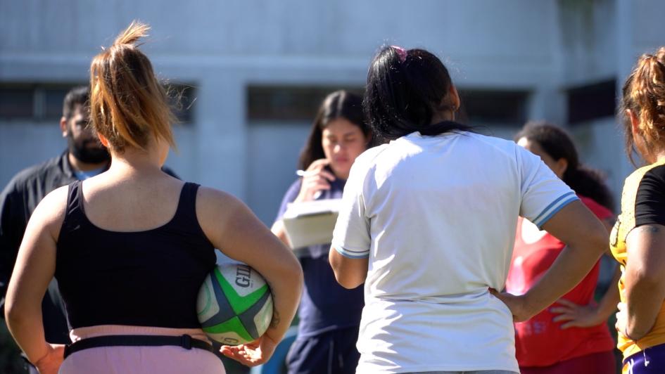 Mujeres privadas de libertad de la Unidad 5 junto a la profesora Victoria Merli Mujeres privadas de libertad de la Unidad 5 junto a la profesora Victoria Merli