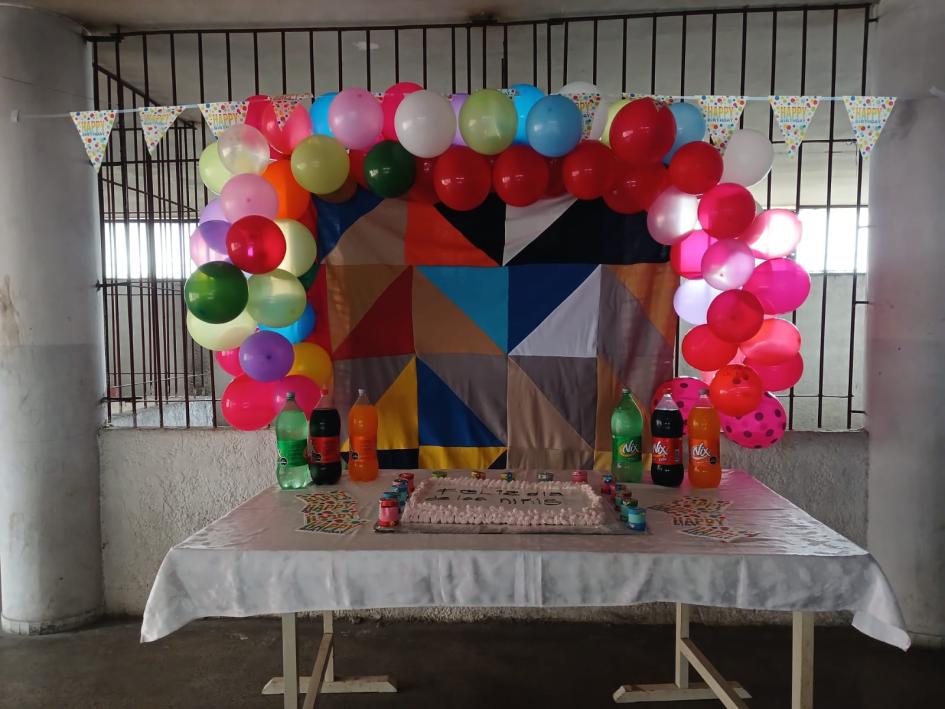 Torta por el festejo del día del niño en uno de los sectores. Torta por el festejo del día del niño en uno de los sectores.