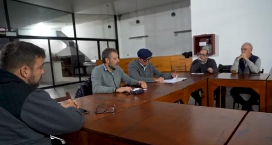 Ministro Carlos Negro se reunió con referentes del turismo en Colonia 