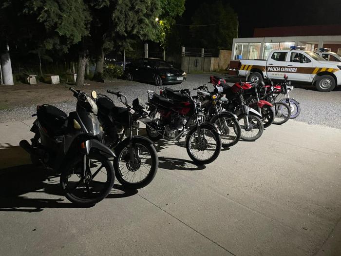 Como resultado del Operativo fueron incautadas 8 motos con irregularidades.-