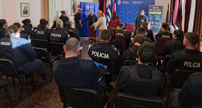 Taller a cargo del Grupo "Juntos Podemos"