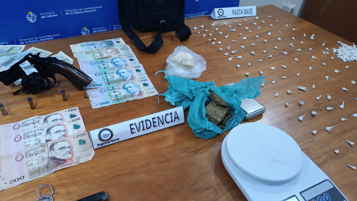 Tres detenidos y drogas incautadas en el marco de la Operación Libélula en Rivera