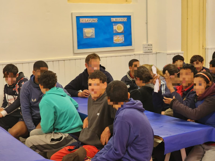 Alumnos de la escuela N° 121 participando del taller