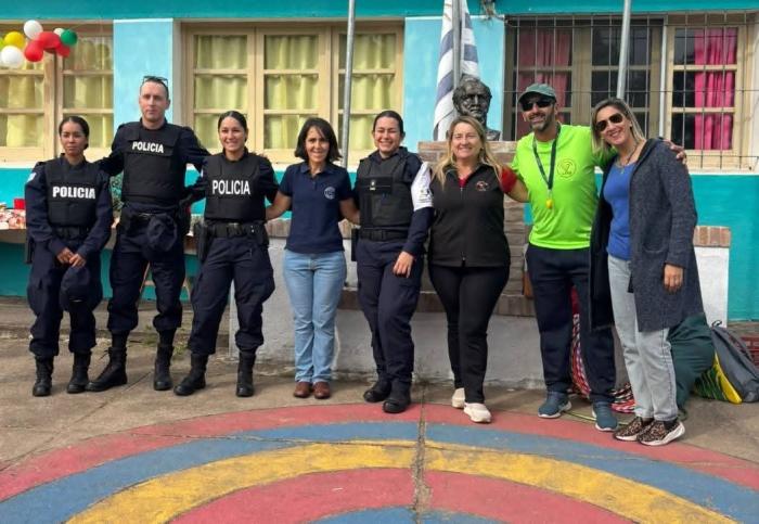 Equipo de PCOP, Secretaria de Genero, Centro Juvenil UAPD y del Liceo “La Pedrera”. Equipo de PCOP, Secretaria de Genero, Centro Juvenil UAPD y del Liceo “La Pedrera”.