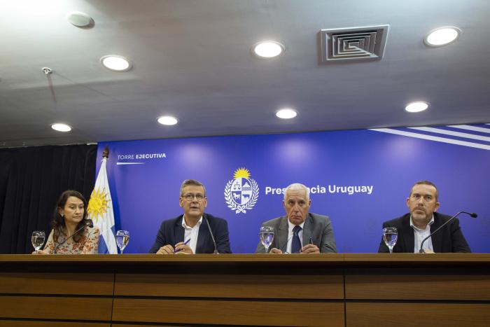 Prosecretario de la Presidencia, Ministro del Interior,Ministros interinos de RREE y Defensa