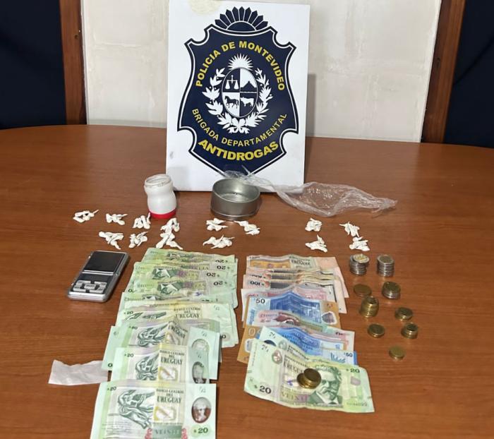 droga y dinero incautado al indagado