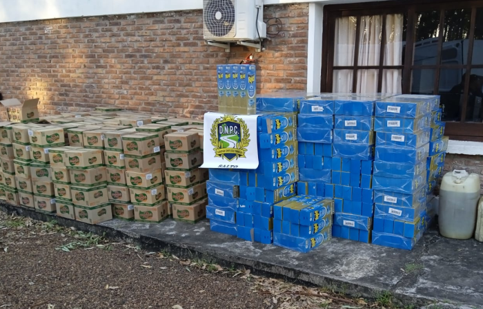 Incautación de mercadería en Salto