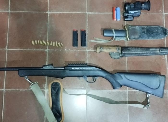 Objetos de caza incautados Objetos de caza incautados