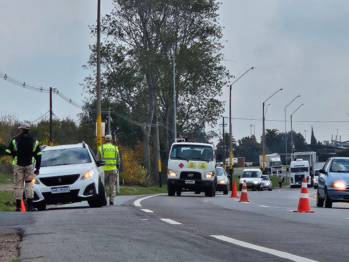 Policía Caminera realizó 672 operativos, 174 más que en 2025
