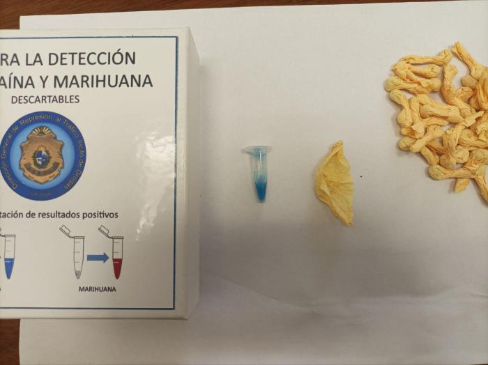 Mas de tres años de prisión para transeúnte detenido con pasta base y dinero