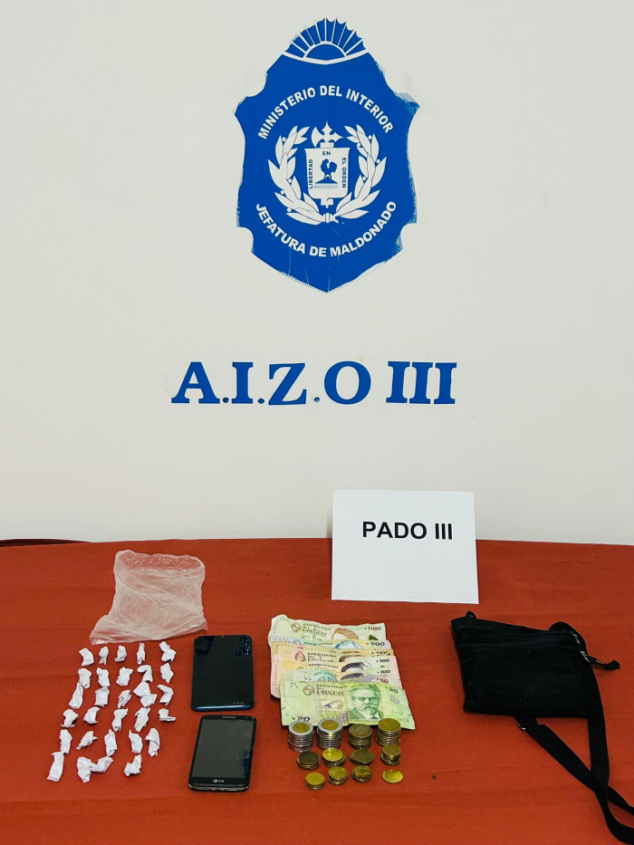 ESTUPEFACIENTES Y DINERO INCAUTADOS EN SAN CARLOS
