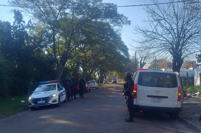 Allanamiento barrio La Humedad Allanamiento