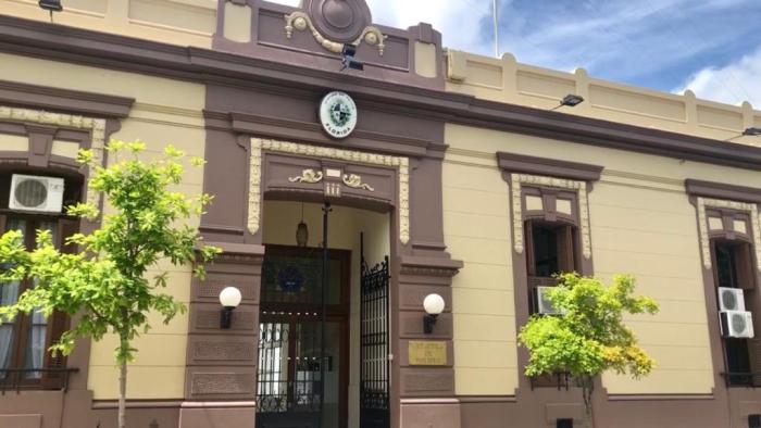 Fachada de la Jefatura de Policía