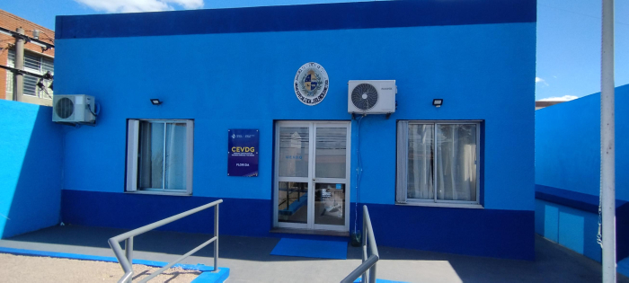 Fachada de la Comisaria Especializada en Violencia Doméstica y de Género