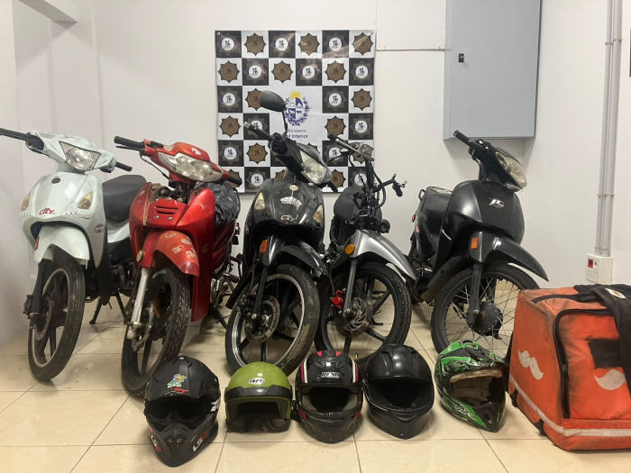 Motos y cascos