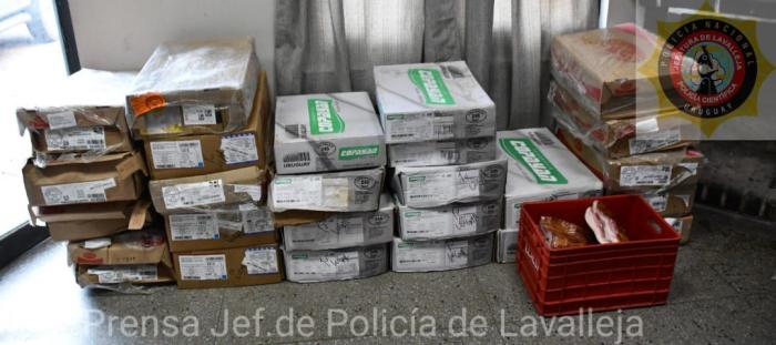 cajas con carne incautada cajas con carne incautada