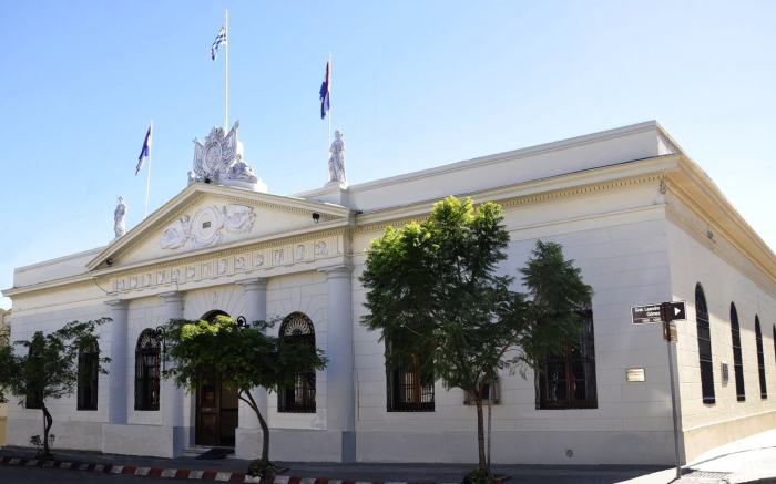 Foto de la fachada de la Jefatura de Paysandú Foto de la fachada de la Jefatura de Paysandú
