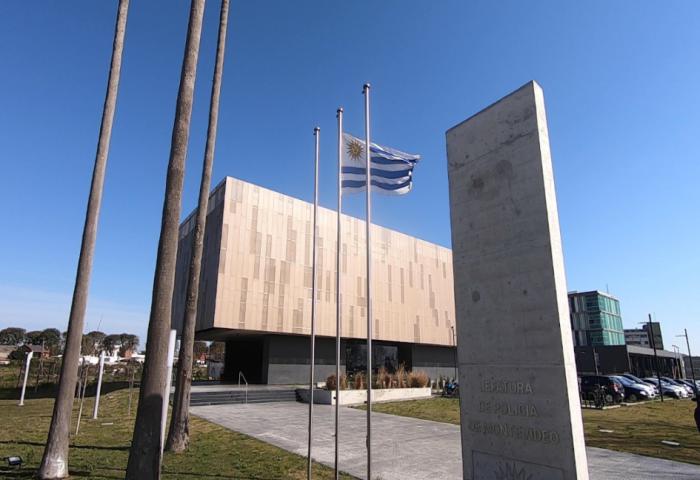 edificio Jefatura de Montevideo