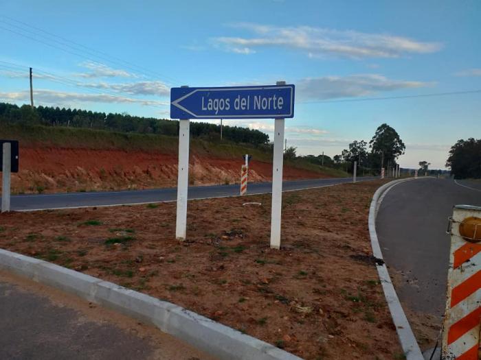 Lagos del Norte