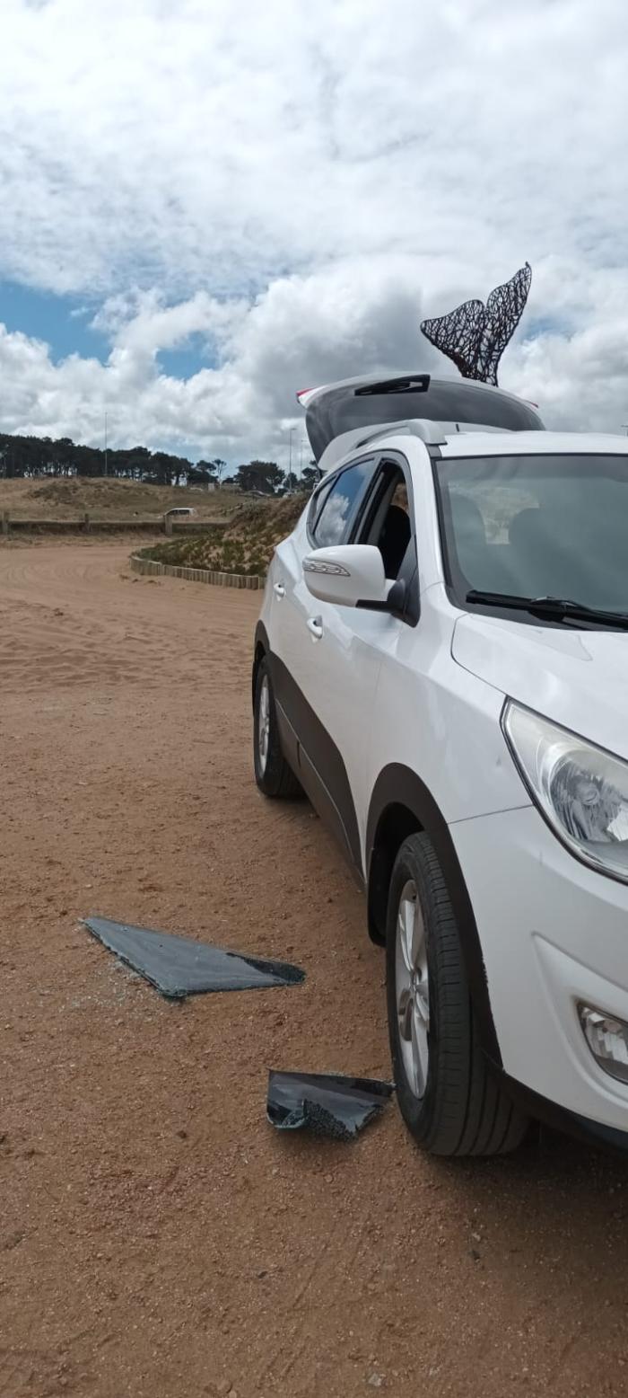 Auto de donde hurtaron un celular