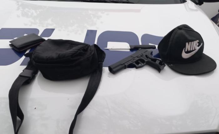 objetos incautados al detenido