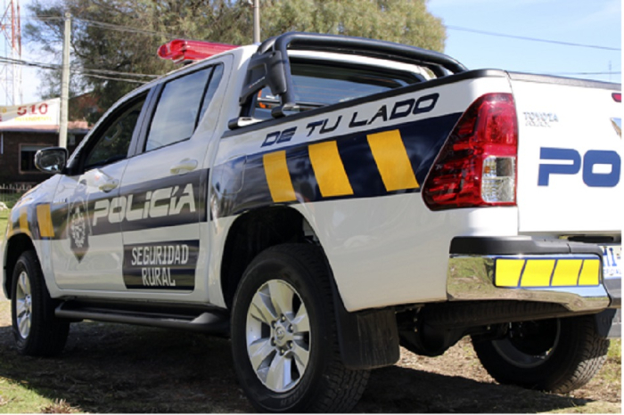 Lateral de móvil de Brigada de seguridad rural Lateral de móvil de Brigada de seguridad rural