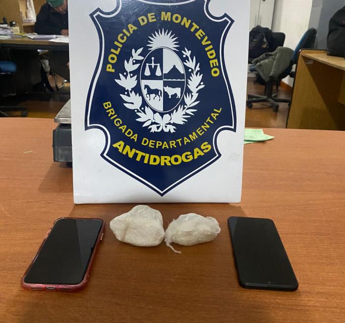 droga y celulares incautados