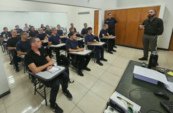 jornada de presentación de sus servicios en la ciudad de Minas