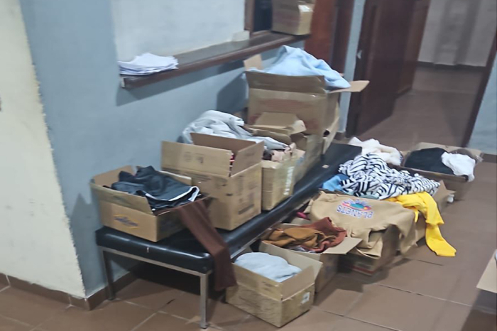 Prendas de vestir incautadas por la policía Prendas de vestir incautadas por la policía