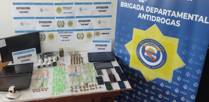 Se incautaron dosis de drogas y otros efectos en allanamientos realizados en San José de Mayo
