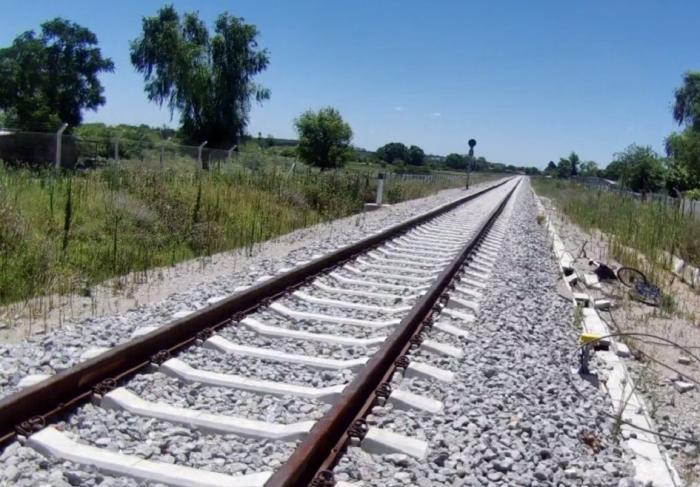 Vías del tren del cruce en donde ocurrió el hecho