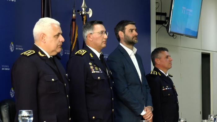 Ministro del Interior, Director de la Policía Nacional y Directores Investigaciones e Inteligencia 