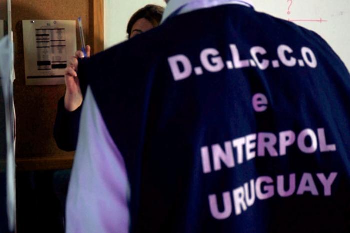 Policías de Interpol Policías de Interpol