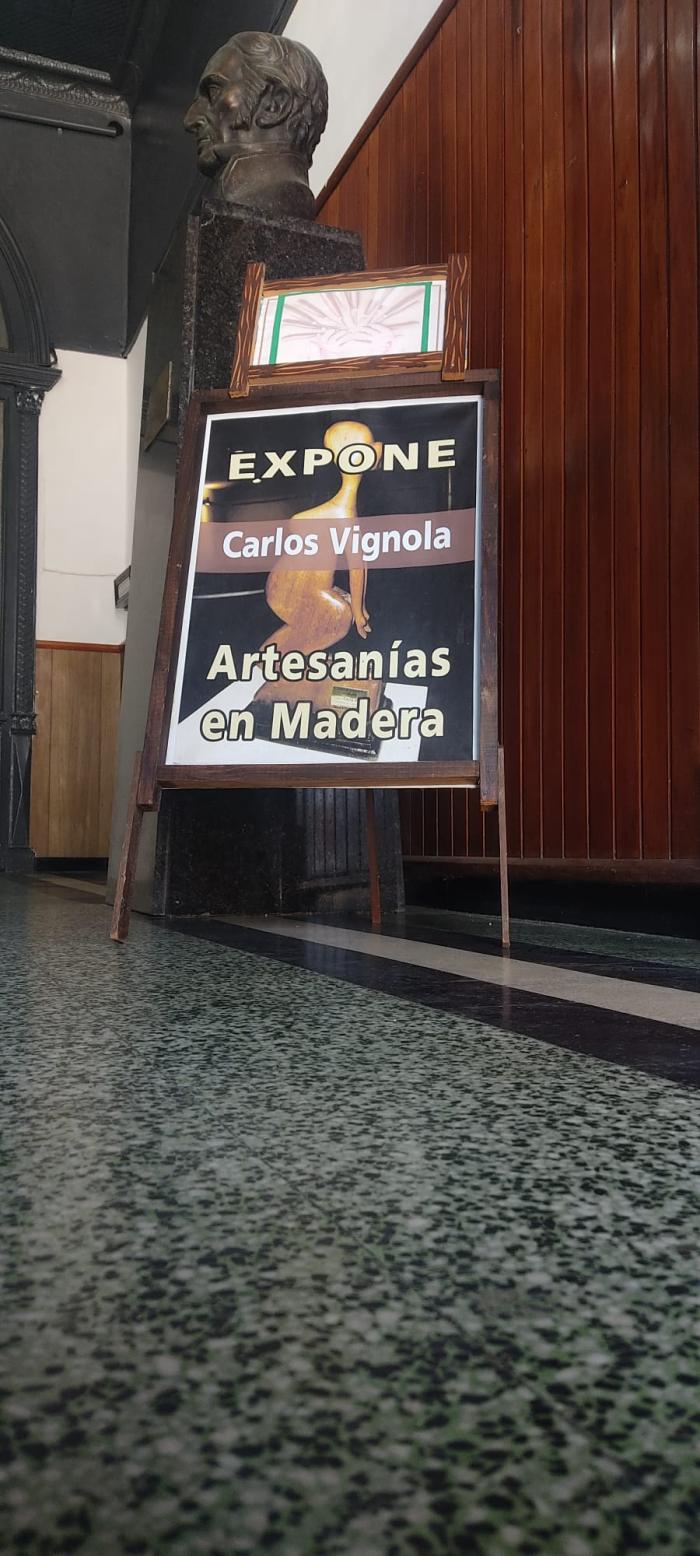 Cartel Expo Carlos Vignola