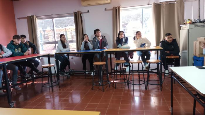 Reunion con alumnos.