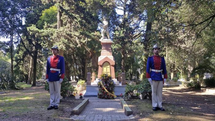 La Dirección Nacional de Bomberos realizó homenaje a aquellos funcionarios caídos en el deber