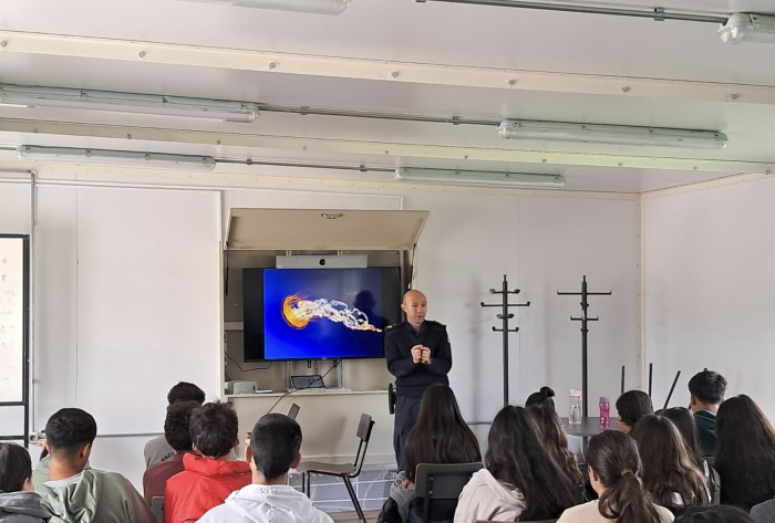 Charla Charla