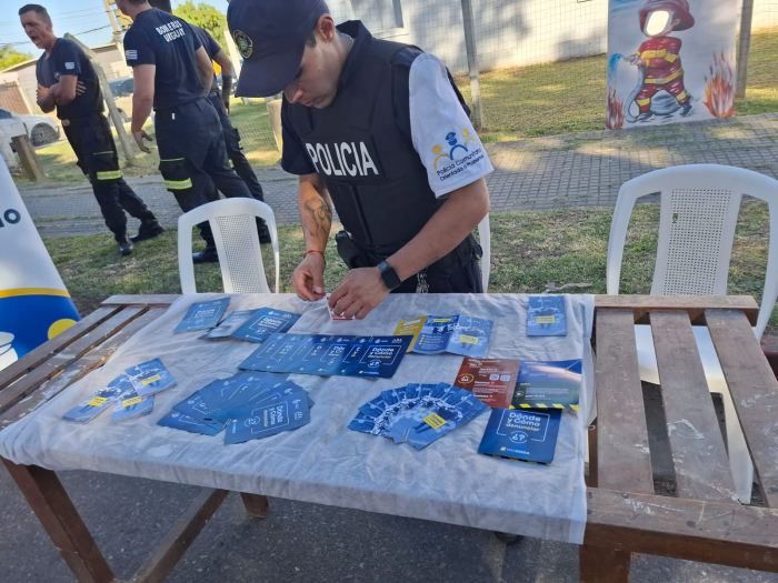 Policia comunitario