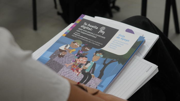 Primera capacitación a equipos docentes sobre guías de prevención del ciberdelito Primera capacitación a equipos docentes sobre guías de prevención del ciberdelito