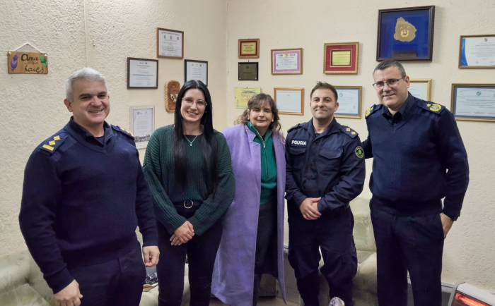 Reunión de autoridades de la CEVDG I, DIDES y DDEVDG con la Dra. Adriana Rocha Dra. Adriana Rocha junto con autoridades de la CEVDG I, DIDES y DDEVDG.