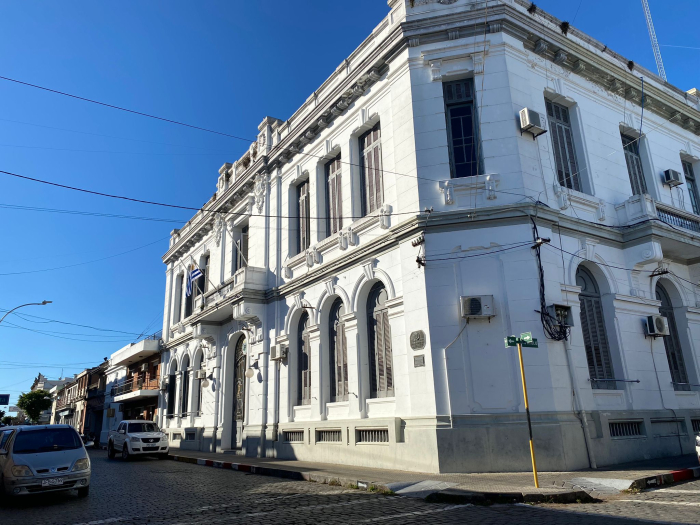 Fachada de la Jefatura de Policía de Soriano