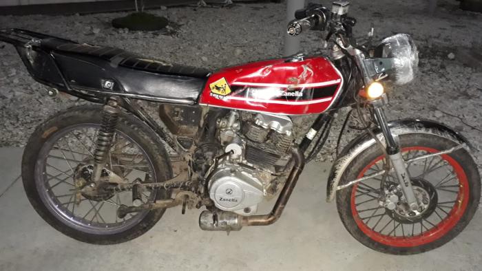 Moto incautada por investigadores de Zona II