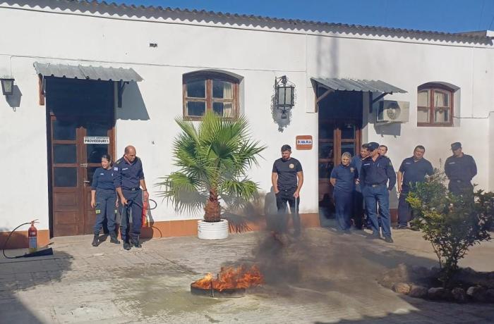 Instancias de Capacitacion sobre el correscto uso de extintores.