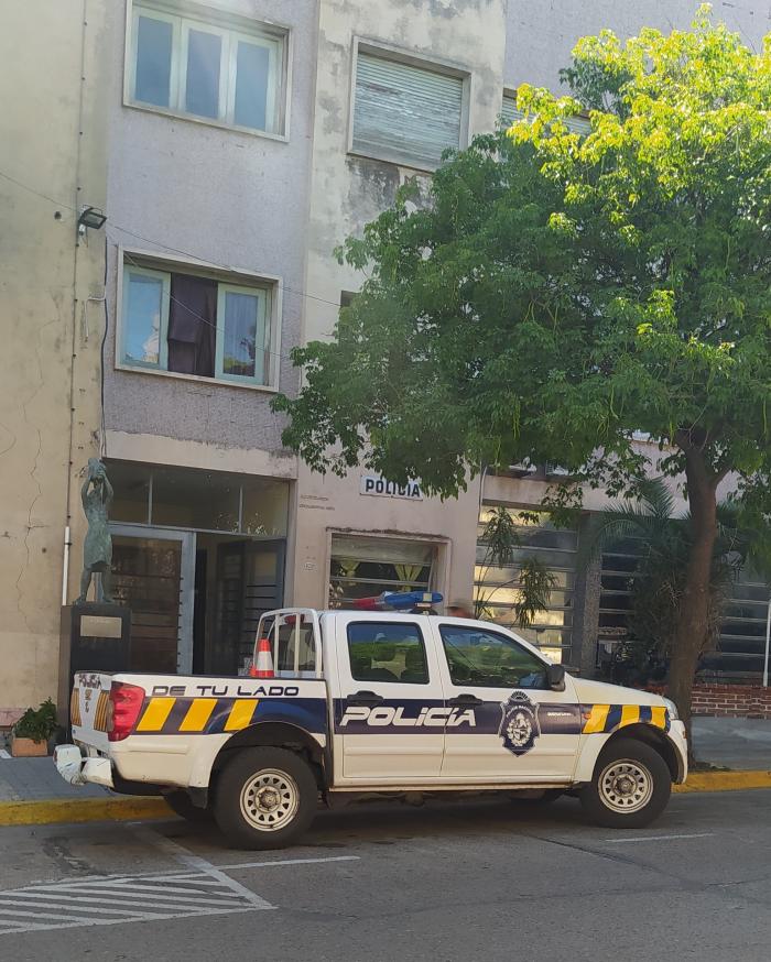COMISARÍA PRIMERA Edificio de la Comisaría 1era. donde debió ser conducido el masculino