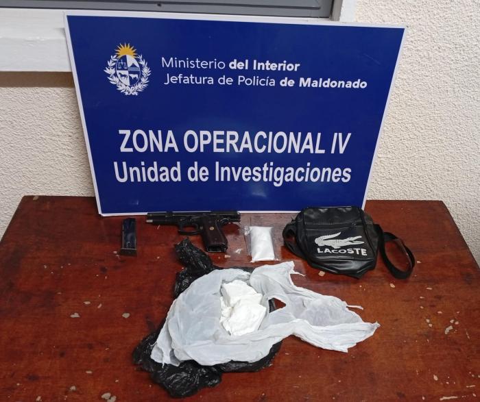 DROGA Y ARMA INCAUTADA