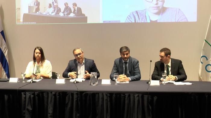 autoridades en la presentación