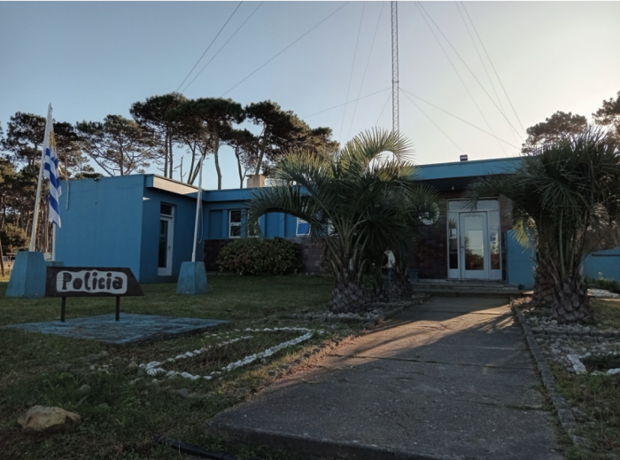 Frente del local de Secc. 11ra. Comisaría La Paloma.