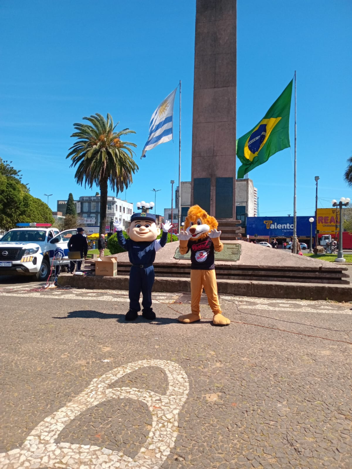 Eric, mascota de la Jefatura de Policía de Rivera