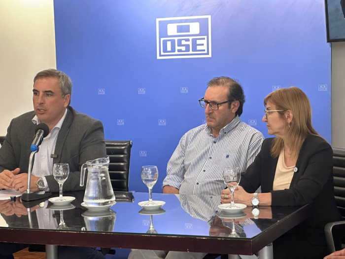 Directora del Instituto Nacional de Rehabilitación y el presidente de OSE